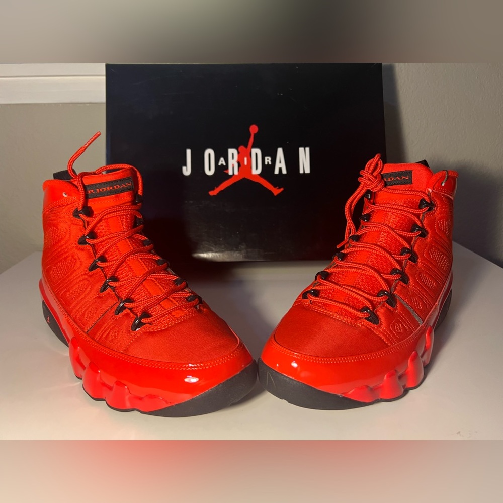 Jordans retro 9 chili red sz 10M